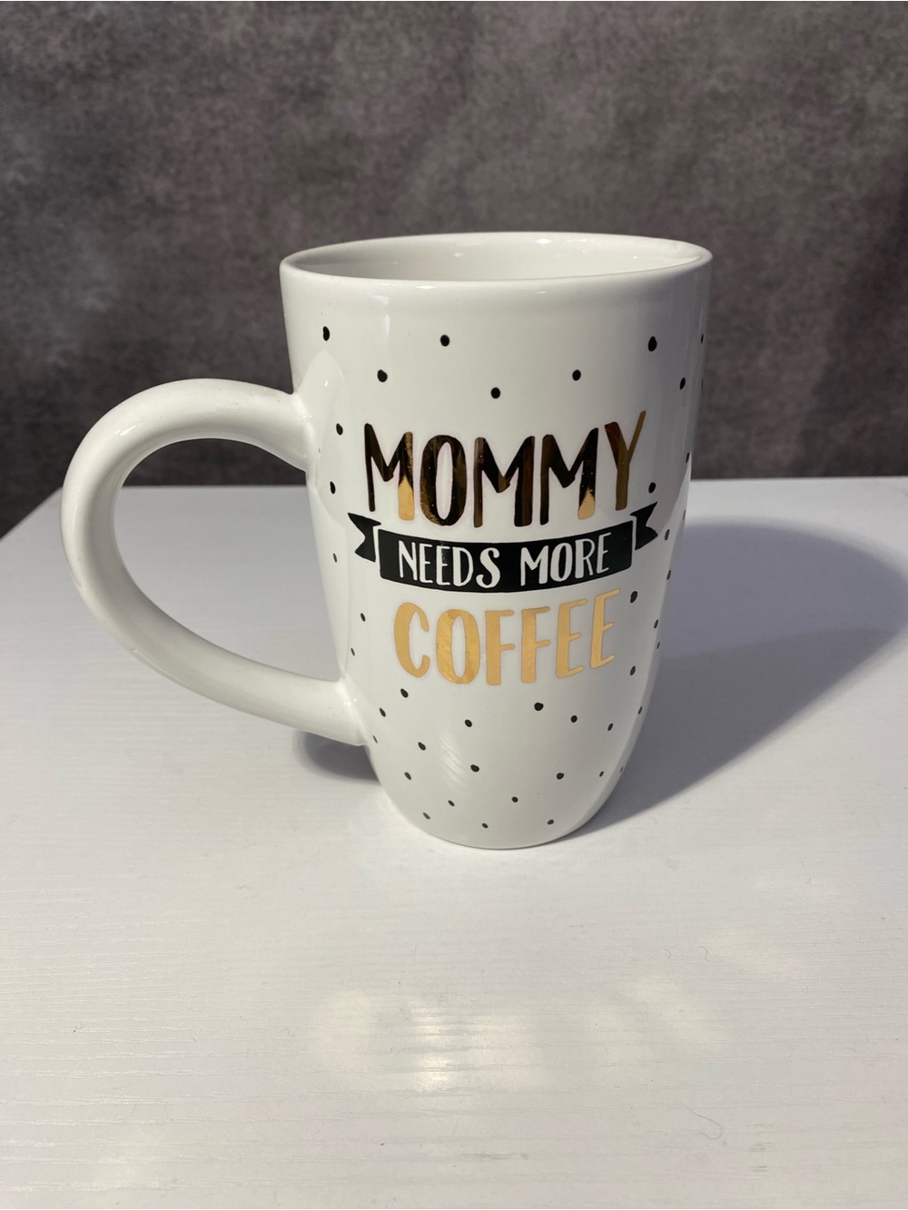 Pearhead Mommy Needs More Coffee Mug White Black Polka Dot Gold Foil 16oz